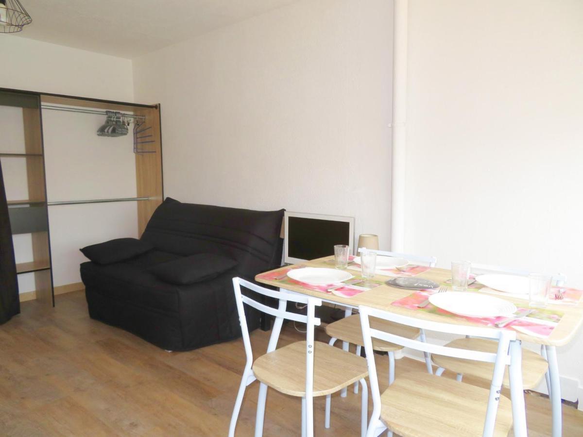 Appartement Studio Sète, 1 pièce, 2 personnes - FR-1-338-440 Sète
